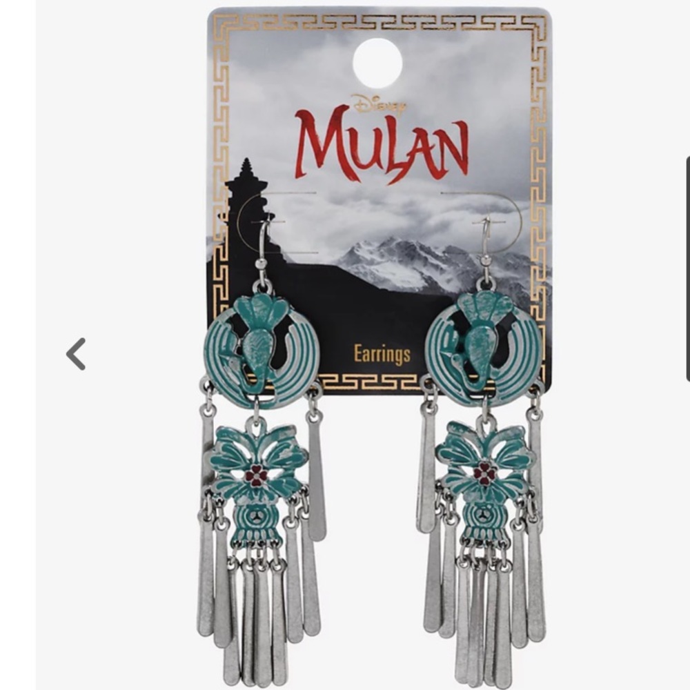 Disney Mulan Replica Earrings Her Universe Hot Topic